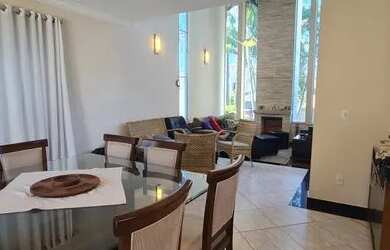 Imagem 2: Encante-se com esta casa deslumbrante no Condomínio Itatiba Country