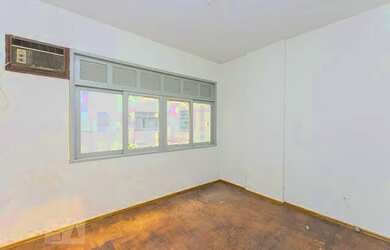 Imagem: O studio para alugar possui 1 Dormitório, 1 Banheiro e 40m²