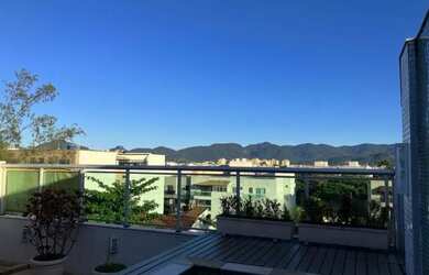 Imagem: O apartamento na cobertura à venda possui 5 Dormitórios, 5