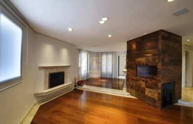 Imagem: O apartamento possui 4 Dormitórios, 3 Banheiros, 3 Vagas na