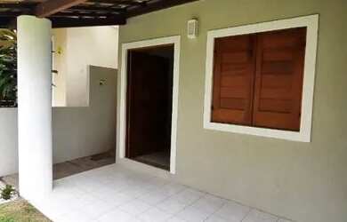 Imagem: A casa em condomínio à venda possui 3 Dormitórios, 2 Banheiros