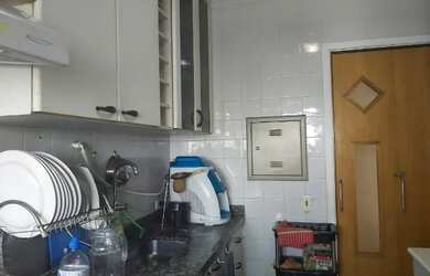 Imagem: O apartamento possui 2 Dormitórios, 2 Banheiros, 1 Vaga na