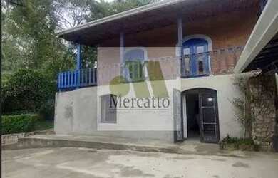 Imagem: A chácara possui 350m² de Área e está localizado em Embu