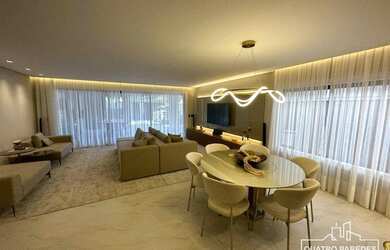 Imagem 2: Quatro Paredes Vende - CASA TRIPLEX REFORMADA E DECORADA, COMPOSTA DE...