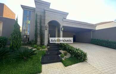 Imagem: A casa em condomínio possui 3 Dormitórios, 5 Banheiros, 4