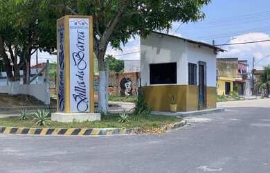 Imagem: A casa possui 2 Dormitórios, 1 Banheiro, 1 Vaga na garagem