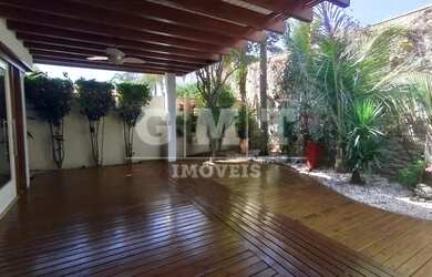 Imagem: A casa em condomínio possui 3 Dormitórios, 5 Banheiros, 4