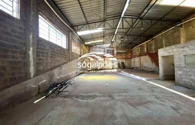 Imagem: O depósito possui 2.989m² de Área e está localizado em