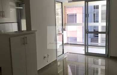 Imagem: O apartamento possui 1 Dormitório, 1 Banheiro, 1 Vaga na garagem