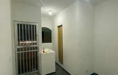 Imagem: A kitnet possui 1 Dormitório, 1 Banheiro e está localizado