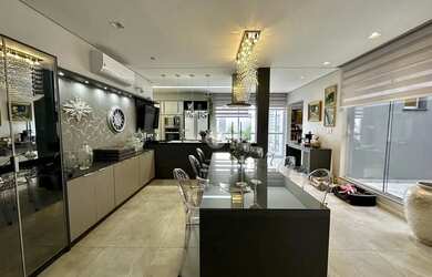 Imagem 9: Casa Alto Padrão à Venda no Terras de Santorini!