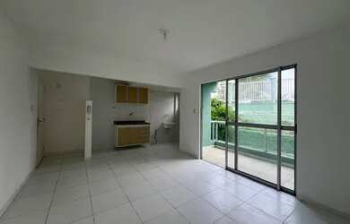 Imagem 1: Apartamento de 1/4, boa localização, nascente. 01 vaga