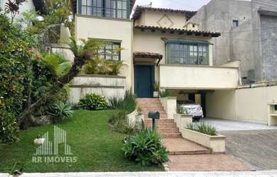 Imagem: A casa em condomínio possui 3 Dormitórios, 3 Banheiros, 4