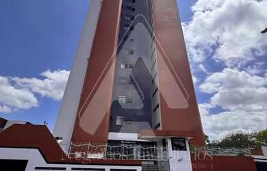 Imagem: O apartamento possui 3 Dormitórios, 3 Banheiros, 2 Vagas na