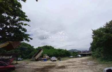 Imagem: O terreno possui 3000m² de Área e está localizado em Jacarepaguá