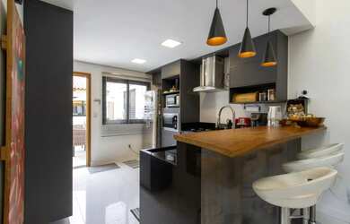 Imagem 9: Excelente casa de alvenaria, 4 dormitórios, 2 suítes e 2 vagas de garagem