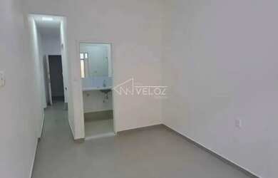 Imagem 15: Kitnet/Conjugado - / Residencial / Glória