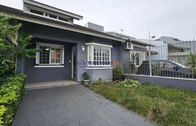 Imagem 2: Casa em Hípica Casa com 3 dormitórios