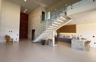 Imagem 4: Mansão no Condomínio Gran Royalle