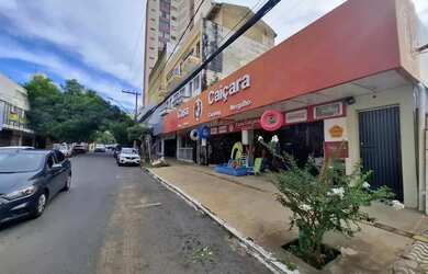 Imagem: A casa para alugar possui 3 Dormitórios, 2 Banheiros, 2 Vagas