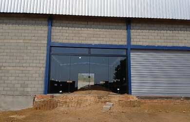 Imagem: O depósito possui 600m² de Área e está localizado em Plano