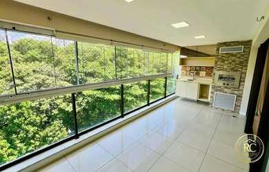 Imagem: O apartamento possui 4 Dormitórios, 5 Banheiros, 3 Vagas na