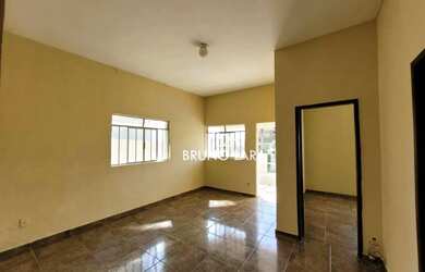 Imagem 9: Casa disponível para locação no Centro - Igarapé/MG