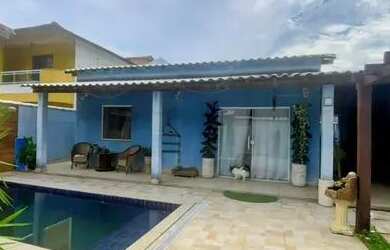 Imagem: A casa em condomínio possui 3 Dormitórios, 2 Banheiros, 4