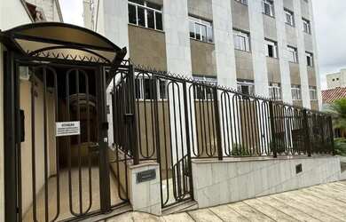 Imagem: O apartamento à venda possui 2 Dormitórios, 1 Banheiro, 1