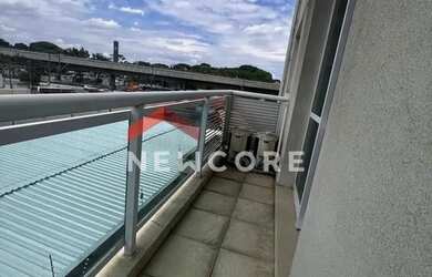 Imagem: O depósito possui 1 Vaga na garagem, 47m² de Área e está