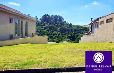 Imagem: O terreno possui 597m² de Área e está localizado em Paiol