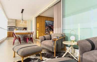 Imagem: O apartamento para alugar possui 4 Dormitórios, 5 Banheiros