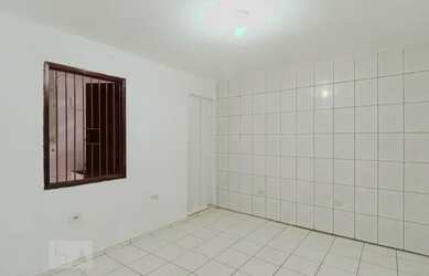 Imagem: A casa possui 1 Dormitório, 1 Banheiro e 30m² de Área e está