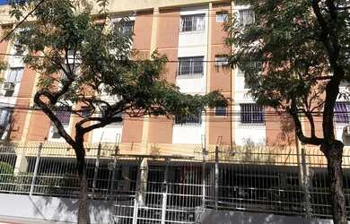 Imagem: O apartamento para alugar possui 2 Dormitórios, 1 Banheiro