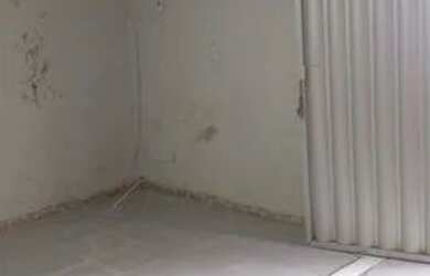 Imagem 3: Casa. 1 Banheiroe2 Dormitórios