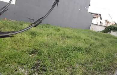 Imagem: O terreno possui 308m² de Área e está localizado em Cajuru