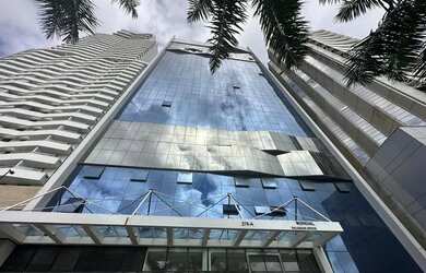 Imagem: O depósito possui 1 Vaga na garagem, 30m² de Área e está