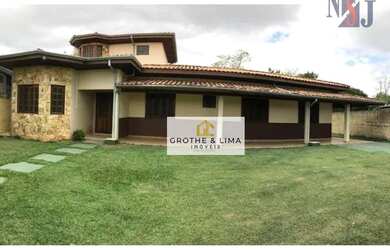 Imagem: A casa à venda possui 4 Dormitórios, 3 Banheiros, 4 Vagas