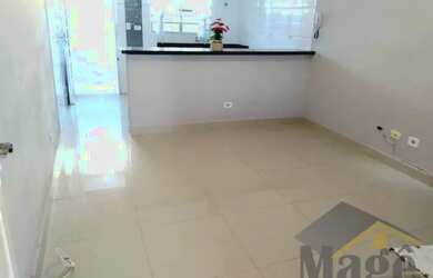 Imagem: A casa em condomínio possui 2 Dormitórios, 2 Banheiros, 1