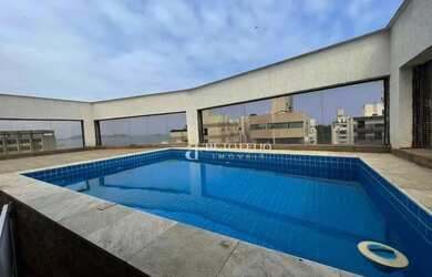 Imagem: O apartamento na cobertura possui 3 Dormitórios, 2 Banheiros