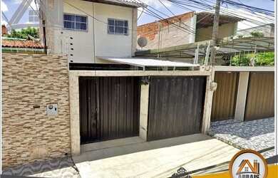 Imagem: A casa possui 3 Dormitórios, 3 Banheiros, 3 Vagas na garagem