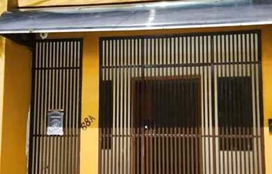 Imagem: A casa possui 3 Dormitórios, 3 Banheiros e está localizado