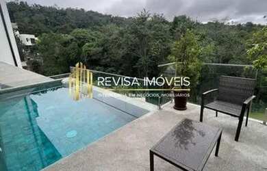 Imagem: A casa em condomínio possui 3 Dormitórios, 5 Banheiros, 4