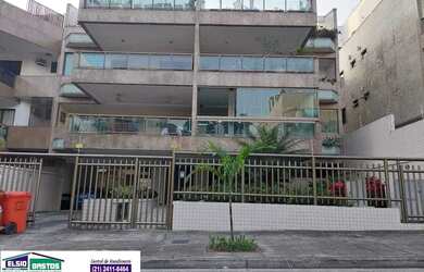 Imagem: O apartamento na cobertura possui 4 Dormitórios, 2 Banheiros