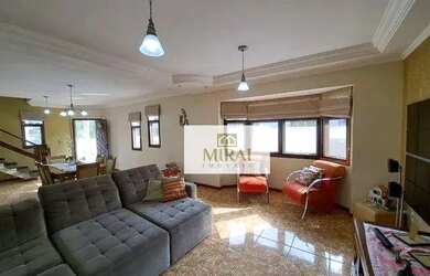 Imagem: A casa em condomínio possui 3 Dormitórios, 3 Banheiros, 2