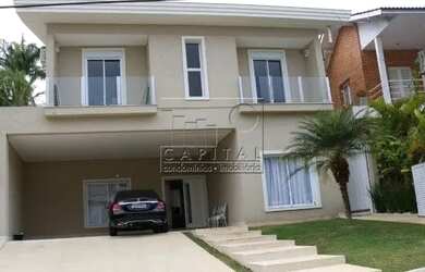 Imagem: A casa em condomínio possui 4 Dormitórios, 5 Banheiros, 2