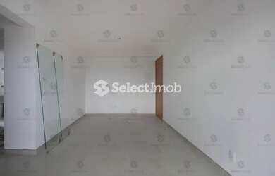 Imagem: O apartamento possui 3 Dormitórios, 1 Banheiro, 2 Vagas na