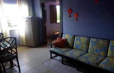 Imagem: A casa possui 1 Dormitório, 1 Vaga na garagem e está localizado