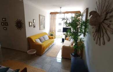 Imagem: O apartamento possui 3 Dormitórios, 2 Banheiros, 1 Vaga na