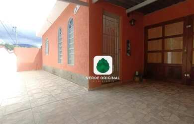 Imagem 2: Casa com 2 dormitórios à venda, 108 m² por R$ 370.000 - Paraisópolis/MG